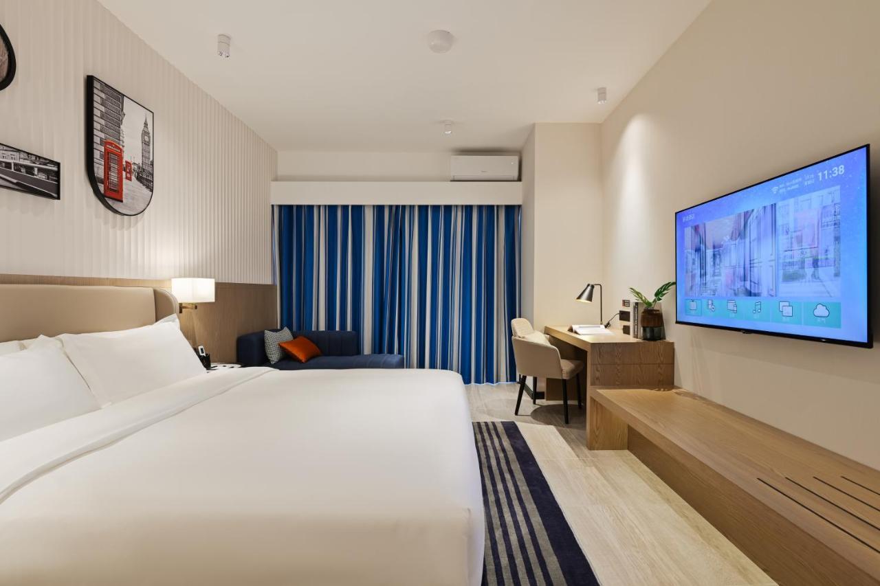 Livetour Hotel Luogang Science City Guangzhou Exteriör bild