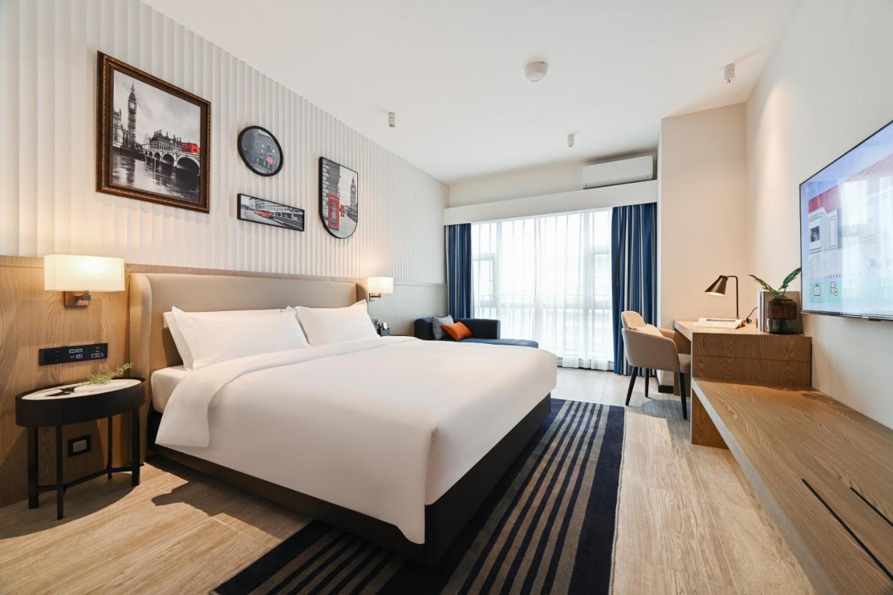 Livetour Hotel Luogang Science City Guangzhou Exteriör bild