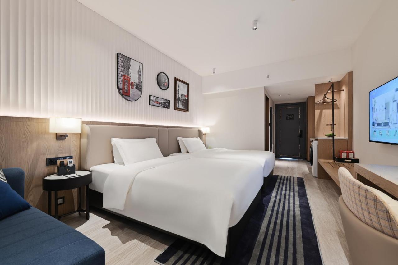 Livetour Hotel Luogang Science City Guangzhou Exteriör bild