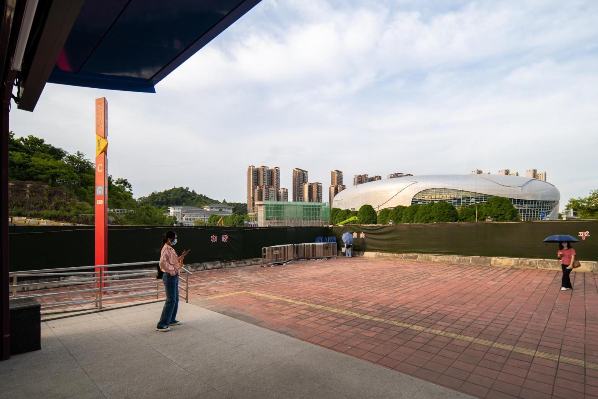 Livetour Hotel Luogang Science City Guangzhou Exteriör bild