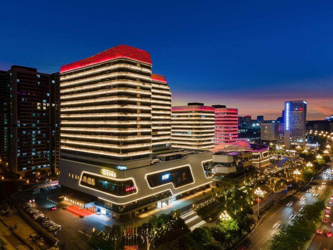 Livetour Hotel Luogang Science City Guangzhou Exteriör bild